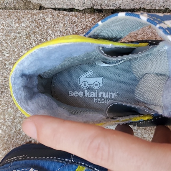 See Kai run insulated boots size 4 - Picture 9 of 9